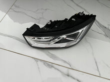 Load image into Gallery viewer, Frontscheinwerfer Audi A1 8XA941005 Xenon Links Scheinwerfer Headlight