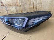 Laden Sie das Bild in den Galerie-Viewer, Frontscheinwerfer Hyundai Tucson D7921-21A30 Links Scheinwerfer Headlight