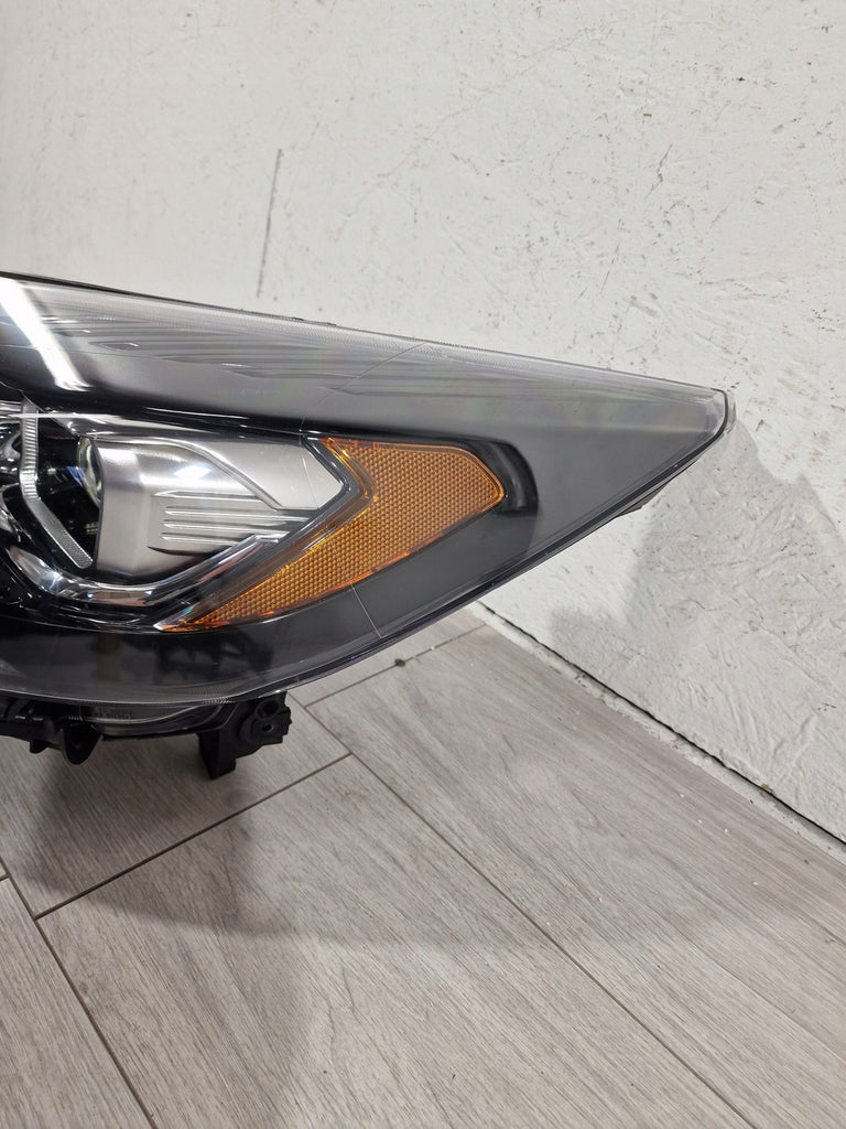 Frontscheinwerfer Ford Kuga 90118426 Xenon Links Scheinwerfer Headlight