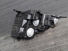 Laden Sie das Bild in den Galerie-Viewer, Frontscheinwerfer Ford Transit Courier R2X613E014AE LED Rechts Headlight SCH6841934132zz