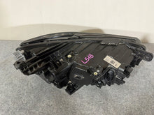 Laden Sie das Bild in den Galerie-Viewer, Frontscheinwerfer VW Passat 3G1941081T LED Links Scheinwerfer Headlight SCH1412889999jl