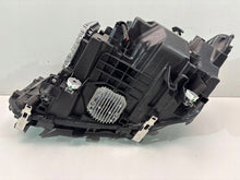 Laden Sie das Bild in den Galerie-Viewer, Frontscheinwerfer BMW 6 G32 8497216 LED Rechts Scheinwerfer Headlight SCH1899774203cu
