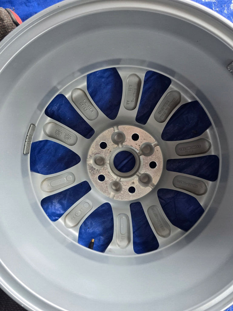 1x Alufelge 17 Zoll 7.0" 5x114.3 47ET Glanz Grau KE409-1K200 Nissan Juke FEL3741239002xu