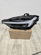 Laden Sie das Bild in den Galerie-Viewer, Frontscheinwerfer Volvo Xc60 II 32338976 Links Scheinwerfer Headlight SCH4390996877xn