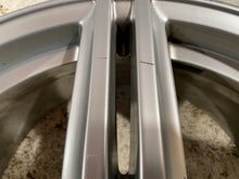 Load image into Gallery viewer, 1x Alufelge 19 Zoll 8.5" 5x130 59ET 7P5601025E Porsche Cayenne Rim Wheel FEL5884549930gh