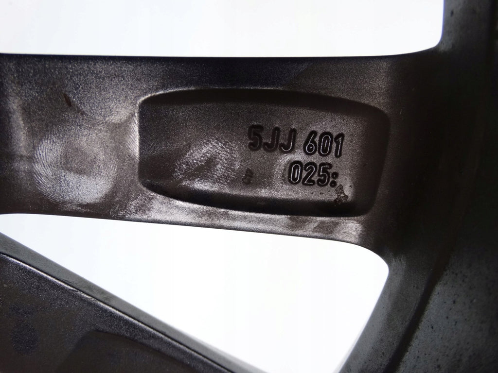 1x Alufelge 17 Zoll 7.0" 5x100 46ET 5JJ601025F Mg Fabia Rapid Rim Wheel FEL8061383211ql