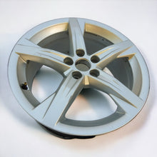 Load image into Gallery viewer, 1x Alufelge 18 Zoll 8.0&quot; 5x112 39ET Glanz Silber 80A601025 Audi Q5 Rim Wheel