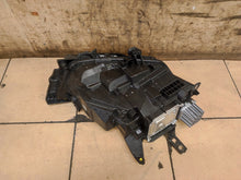 Laden Sie das Bild in den Galerie-Viewer, Frontscheinwerfer Opel Astra L 9851881380 Links Scheinwerfer Headlight SCH8755796024xs