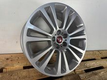 Load image into Gallery viewer, 1x Alufelge 19 Zoll 8.0" 5x108 45ET Glanz Silber GX63-1007-HB Jaguar Xf X260 FEL2051929072mp