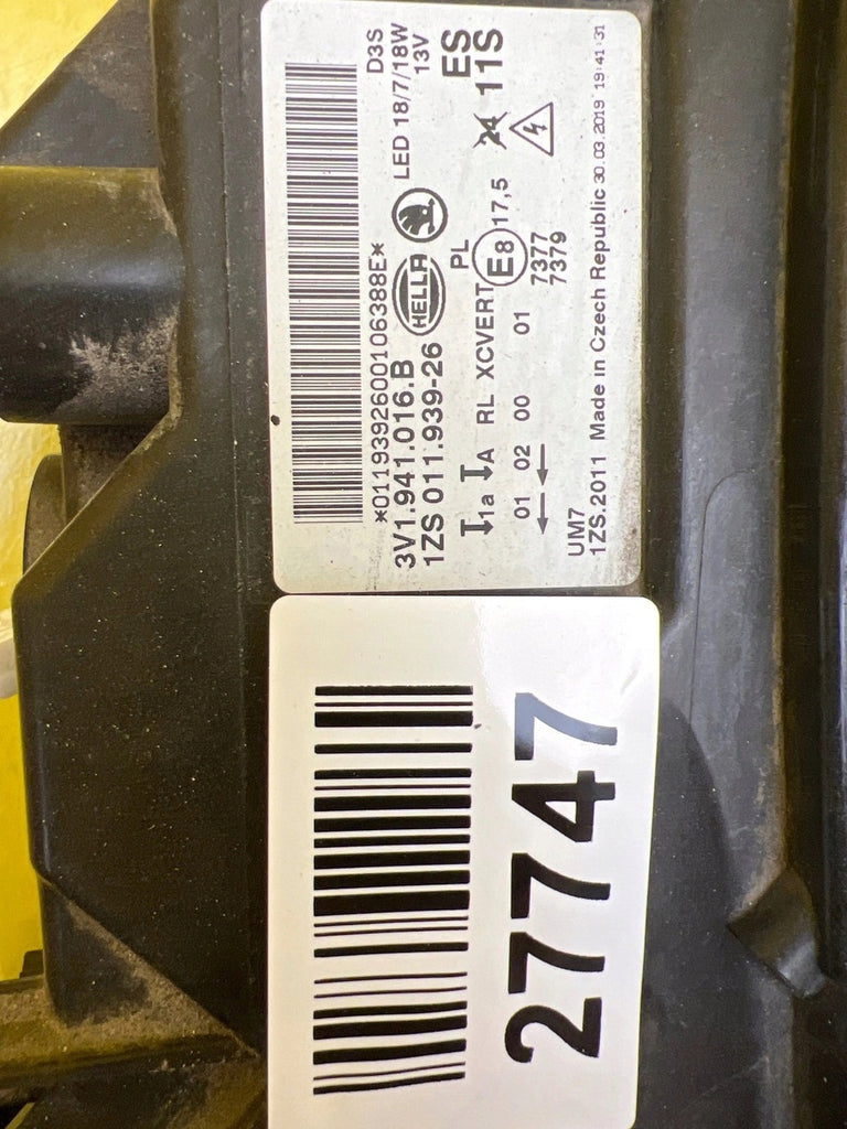 Frontscheinwerfer Skoda Superb III 3V1941016B Xenon Rechts Headlight