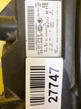 Laden Sie das Bild in den Galerie-Viewer, Frontscheinwerfer Skoda Superb III 3V1941016B Xenon Rechts Headlight