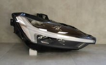 Laden Sie das Bild in den Galerie-Viewer, Frontscheinwerfer Volvo Xc60 32396576 LED Rechts Scheinwerfer Headlight SCH5810599190rx