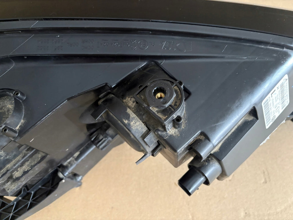 Frontscheinwerfer VW Sharan 7N1941005C Links Scheinwerfer Headlight SCH9767996558ms