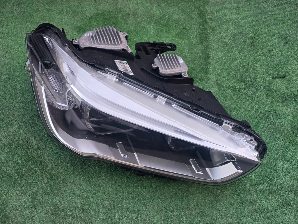 Frontscheinwerfer BMW X1 F48 7472220-02 Rechts Scheinwerfer Headlight SCH7925261432mo