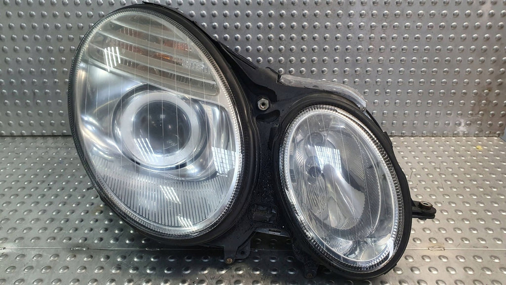 Frontscheinwerfer Mercedes-Benz W211 AWU15468 Rechts Scheinwerfer Headlight SCH5684912519lj