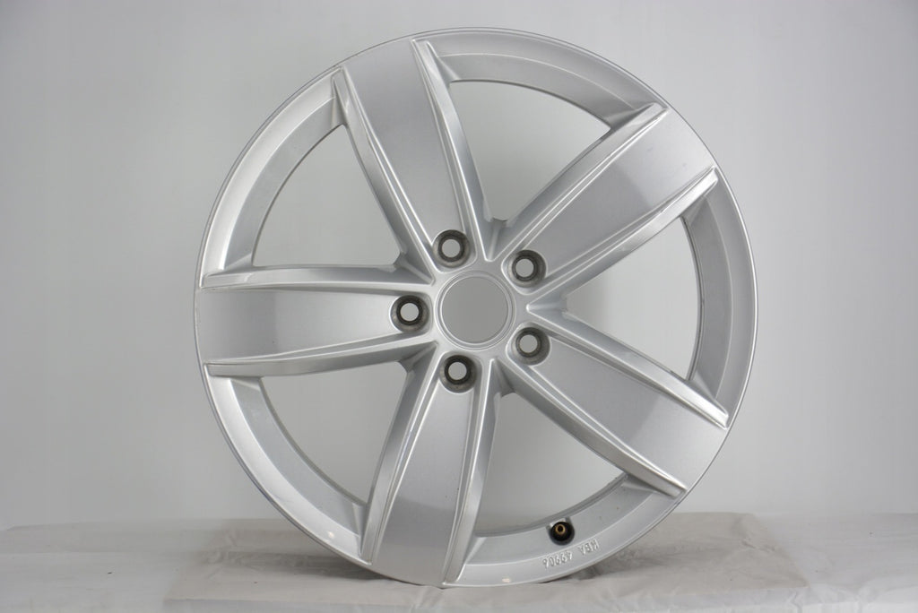 1x Alufelge 17 Zoll 6.5" 5x112 38ET Glanz Silber 5NA071497 Vw Rim Wheel