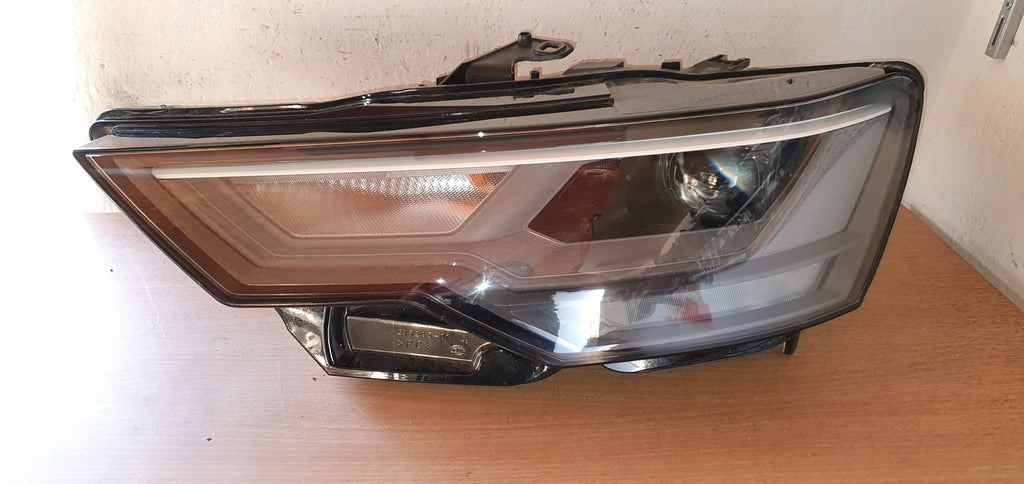 Frontscheinwerfer Audi A6 C8 LED Links Scheinwerfer Headlight