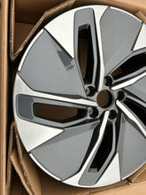 Load image into Gallery viewer, 1x Alufelge 19 Zoll 8.0" 5x112 45ET Glanz Schwarz 11A601025M VW Id.4 Rim Wheel FEL5042880161rl