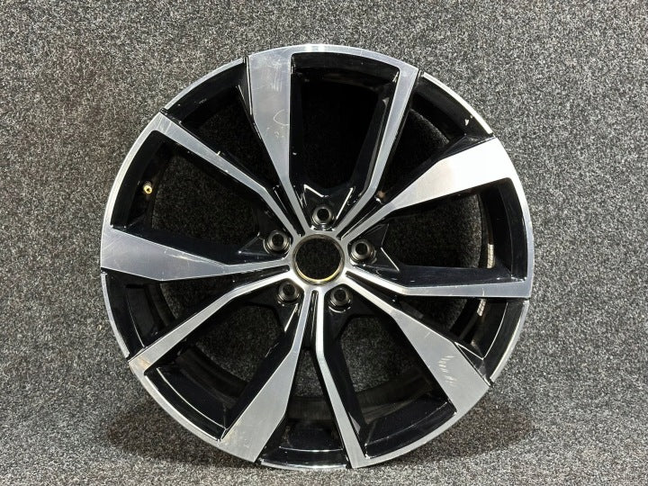 1x Alufelge 19 Zoll 2GA601025AK VW Golf Rim Wheel FEL6360058248qs