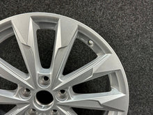 Load image into Gallery viewer, 1x Alufelge 18 Zoll 7.0" 5x112 43ET Glanz Silber 83A601025G Audi Q3 Rim Wheel FEL6712443455bz