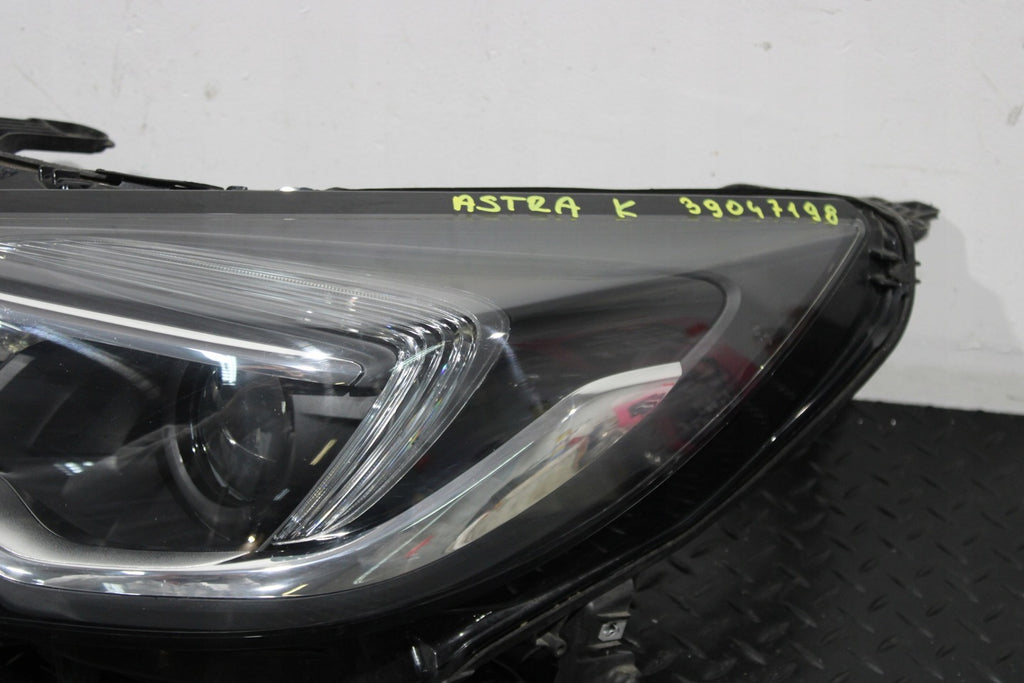 Frontscheinwerfer Opel Astra K 39047198 Links Scheinwerfer Headlight SCH7542430717ar