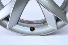 Laden Sie das Bild in den Galerie-Viewer, 1x Alufelge 19 Zoll 8.5" 5x112 32ET Glanz Silber 8T0601025F Audi A5 Rim Wheel FEL1712107111xq