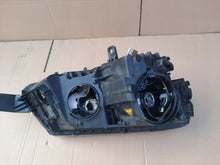 Laden Sie das Bild in den Galerie-Viewer, Frontscheinwerfer Skoda Yeti 5L1941015C 030128628100 Xenon Links Headlight