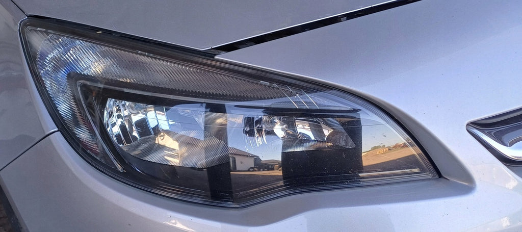 Frontscheinwerfer Opel Astra J Rechts Scheinwerfer Headlight SCH4681527113bz