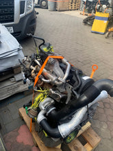 Load image into Gallery viewer, Motor VW T5 BRR 1.9 TDI 102PS 75kW 177TKm Diesel Engine Komplett