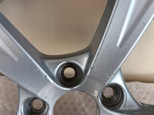 Load image into Gallery viewer, 1x Alufelge 18 Zoll 8.0" 5x108 42 5ET 31423515 Volvo Rim Wheel FEL1040594785hp