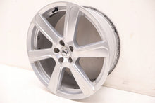 Load image into Gallery viewer, 1x Alufelge 19 Zoll 8.0" 5x108 42 5ET Glanz Silber 31423021 Volvo Xc90 Ii FEL3481225034rd