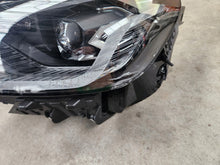 Load image into Gallery viewer, Frontscheinwerfer BMW 2 Coupe G42 8083636 Ein Satz Scheinwerfer Headlight SCH4646624244qp