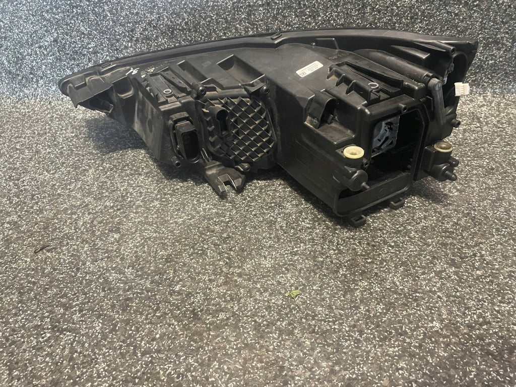 Frontscheinwerfer Audi A1 Rechts Scheinwerfer Headlight SCH7574409200zb