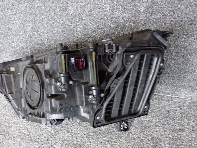 Frontscheinwerfer Audi Q3 83A941034 Rechts Scheinwerfer Headlight