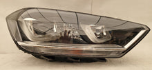 Laden Sie das Bild in den Galerie-Viewer, Frontscheinwerfer VW Sportsvan 517941034B LED Rechts Scheinwerfer Headlight