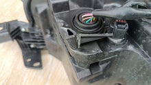 Laden Sie das Bild in den Galerie-Viewer, Frontscheinwerfer Mazda Cx-30 DGL2-67890 Links Scheinwerfer Headlight SCH5666125166iv