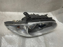 Load image into Gallery viewer, Frontscheinwerfer BMW E81 E82 E87 7193388 Rechts Scheinwerfer Headlight SCH9984230237ta
