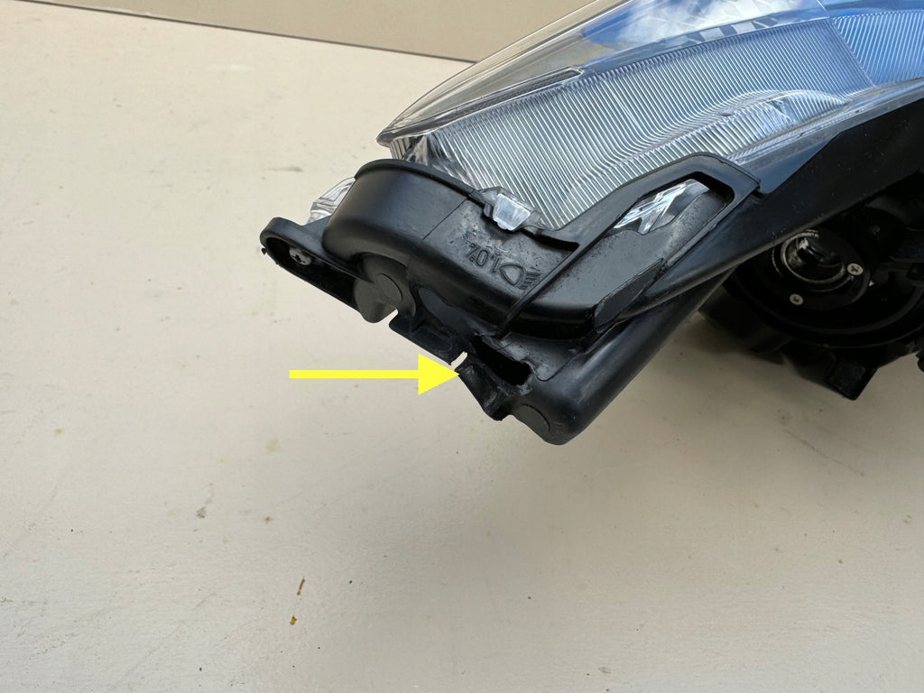 Frontscheinwerfer Toyota 4 Yaris Links Scheinwerfer Headlight