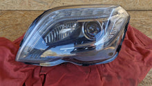 Laden Sie das Bild in den Galerie-Viewer, Frontscheinwerfer Mercedes-Benz W204 A2048201539 Links Scheinwerfer Headlight SCH1983524682sy