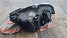 Laden Sie das Bild in den Galerie-Viewer, Frontscheinwerfer Audi A4 B7 8E0941003AM Xenon Links Scheinwerfer Headlight