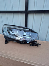 Load image into Gallery viewer, Frontscheinwerfer Renault Scenic 260102691R Full LED Rechts Headlight SCH7034015689bt
