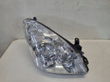 Laden Sie das Bild in den Galerie-Viewer, Frontscheinwerfer Toyota Corolla Verso Rechts Scheinwerfer Headlight SCH2896998707gz