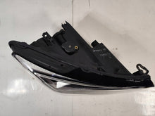 Laden Sie das Bild in den Galerie-Viewer, Frontscheinwerfer Seat Tarraco 5FJ941008E Rechts Scheinwerfer Headlight SCH3845976683rg