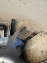 Load image into Gallery viewer, 1x Alufelge 19 Zoll 7.0" 5x108 47 5ET Glanz Schwarz LJ8C1007B1 NJ8J1007AA Ford FEL4080993371ve