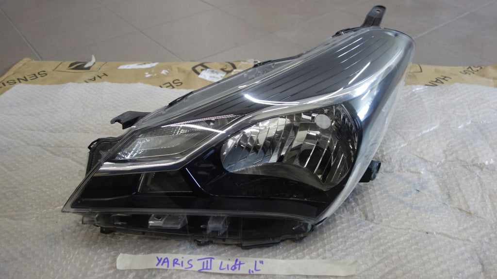 Frontscheinwerfer Toyota Yaris Ein Stück (Rechts oder Links) Headlight SCH1624820320lf
