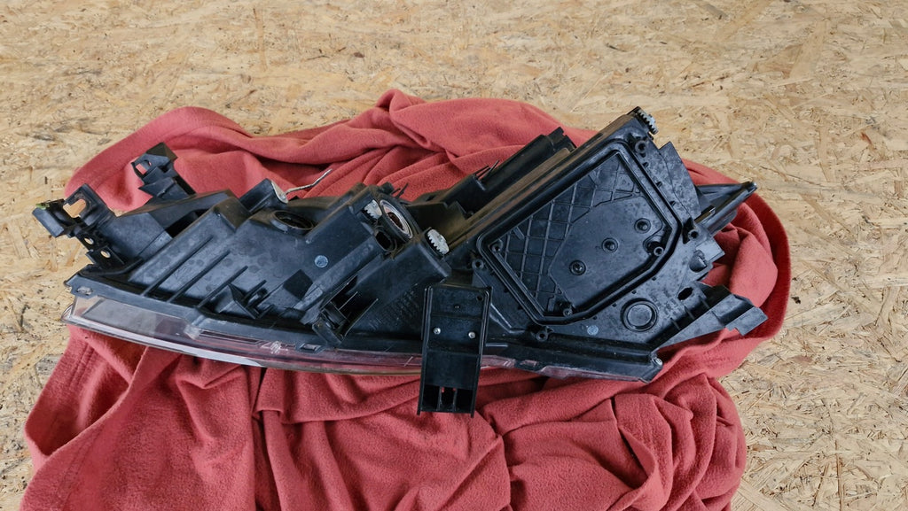 Frontscheinwerfer Mazda II Hatchback 6 Rechts Scheinwerfer Headlight