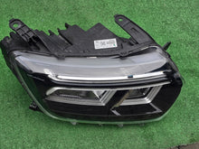 Load image into Gallery viewer, Frontscheinwerfer Dacia Duster 260101613R LED Rechts Scheinwerfer Headlight SCH5289819979ae