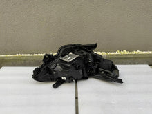 Load image into Gallery viewer, Frontscheinwerfer Renault Clio 5 260609987R 260100902R Ein Satz Headlight SCH1726690127pp