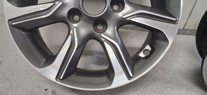 1x Alufelge 16 Zoll 6.0" 5x114.3 51ET 52910-1K650 Hyundai Ix20 Rim Wheel FEL8140303707qa