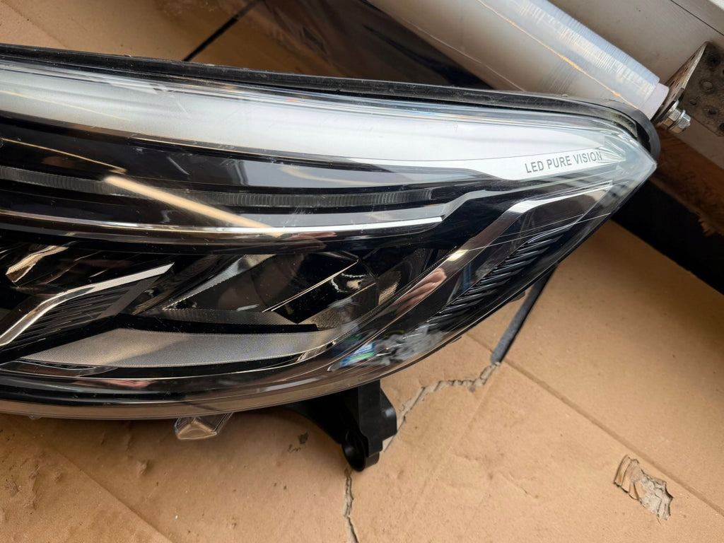 Frontscheinwerfer Renault Captur 260606152R Links Scheinwerfer Headlight SCH3032490828ju